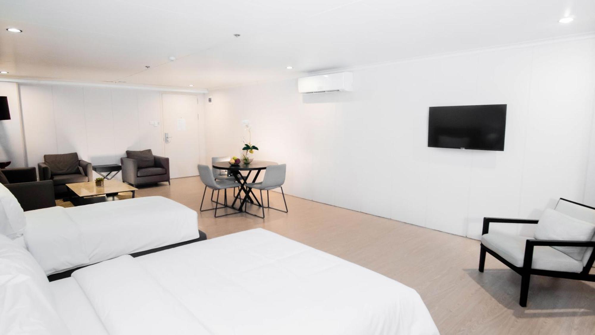 Green Sun Hotel Макати Экстерьер фото