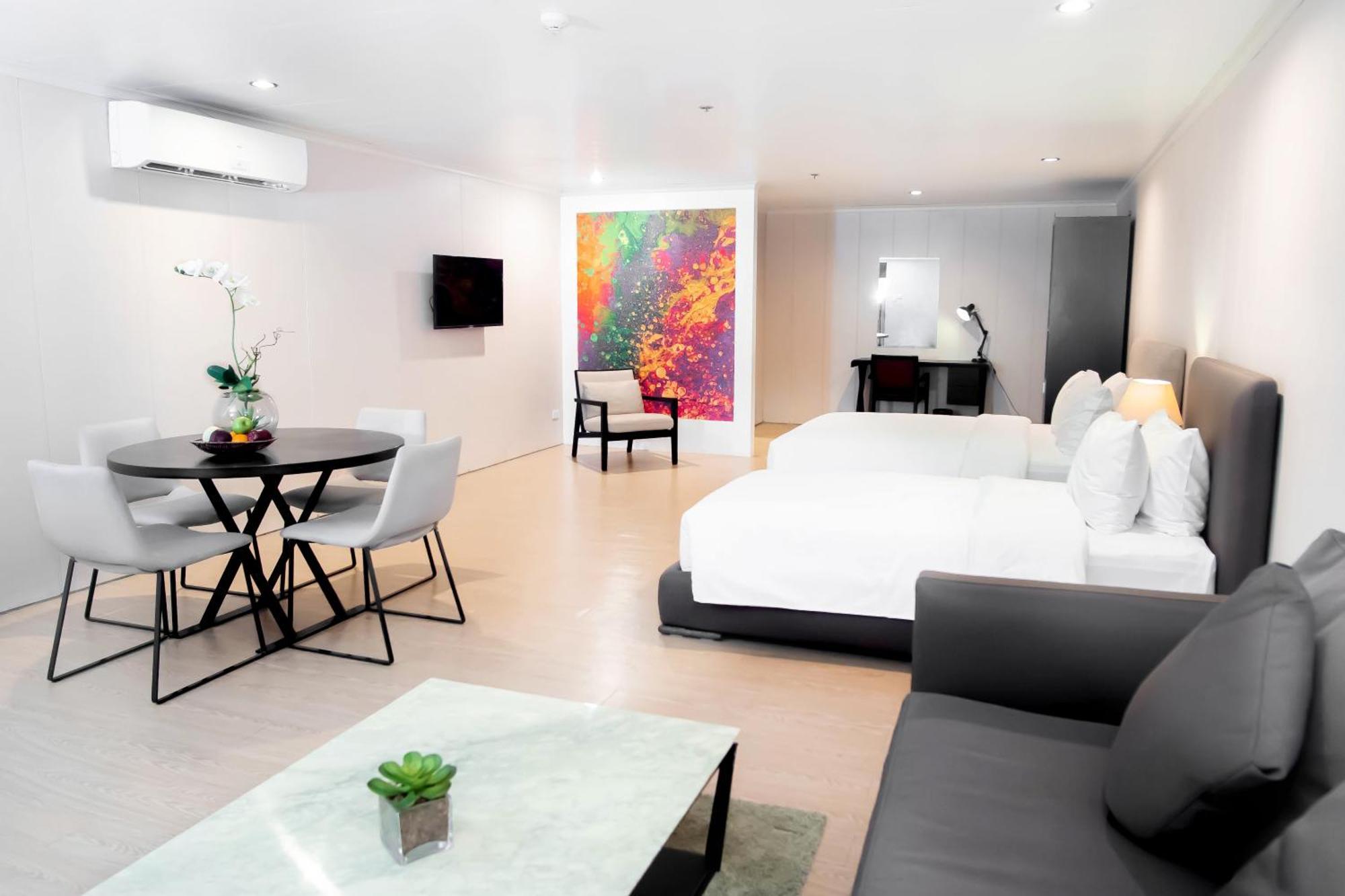 Green Sun Hotel Макати Экстерьер фото